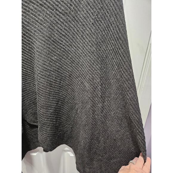 Soft Surroundings Gray Wool Blend Cape Poncho Fall Winter Sweater Lagenlook - Picture 7 of 10